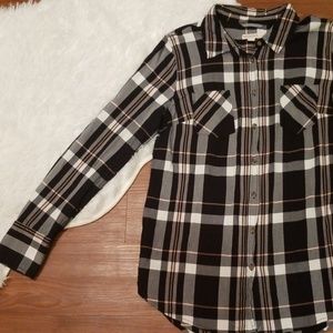 Merona Large Plaid Button Up Top Long Sleeve EUV